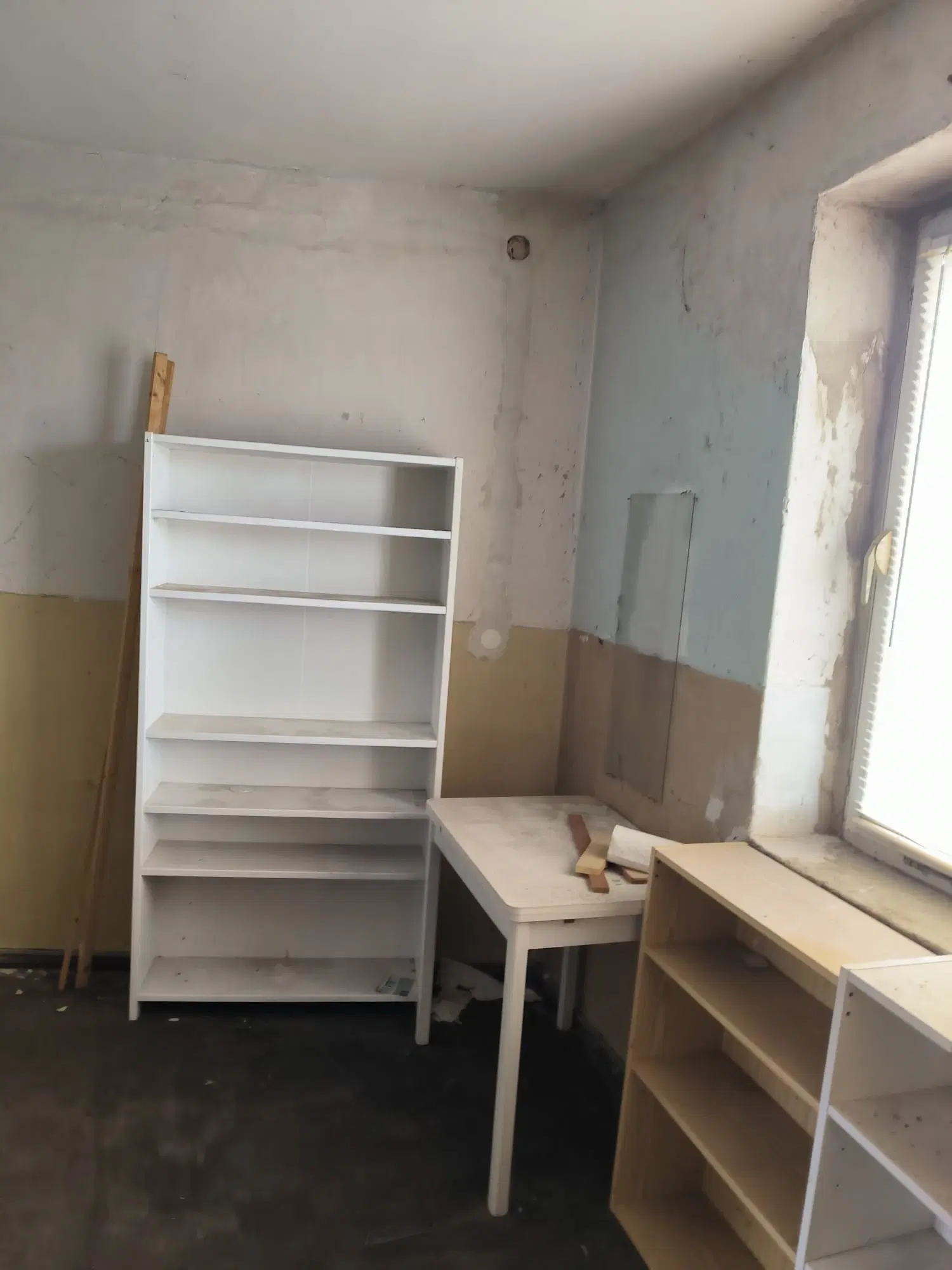 Massief woonhuis met uitbreidingsmogelijkheden en een perceel van 498 m² in Annaburg - Duitsland